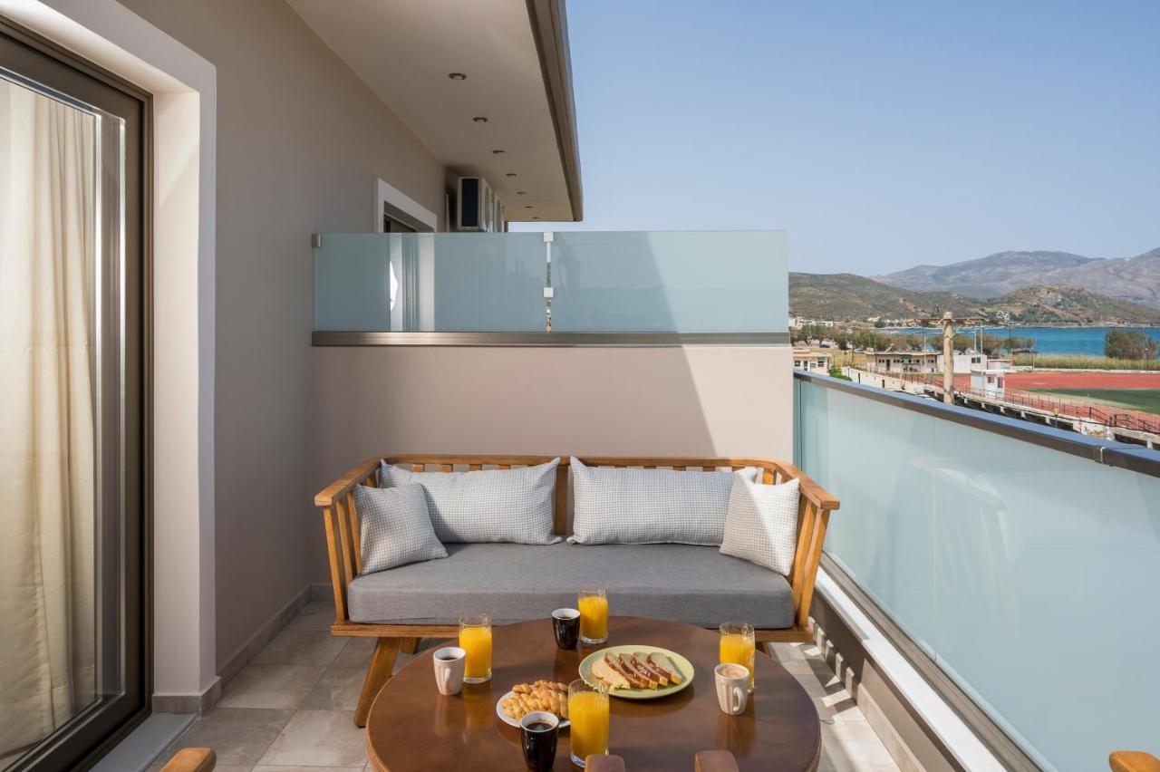 Indigo Blue Seaside Deluxe Apartments Kíssamos Екстериор снимка