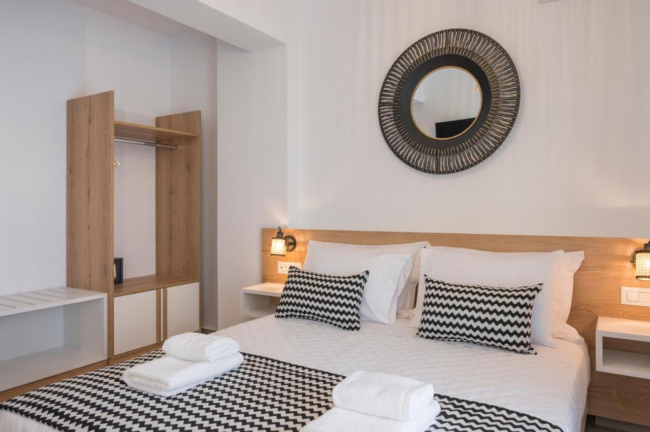Indigo Blue Seaside Deluxe Apartments Kíssamos Екстериор снимка